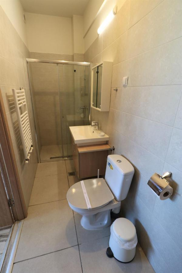 Charming Cozy Apartment - Old Town - Free Minibar Bucharest Exterior photo